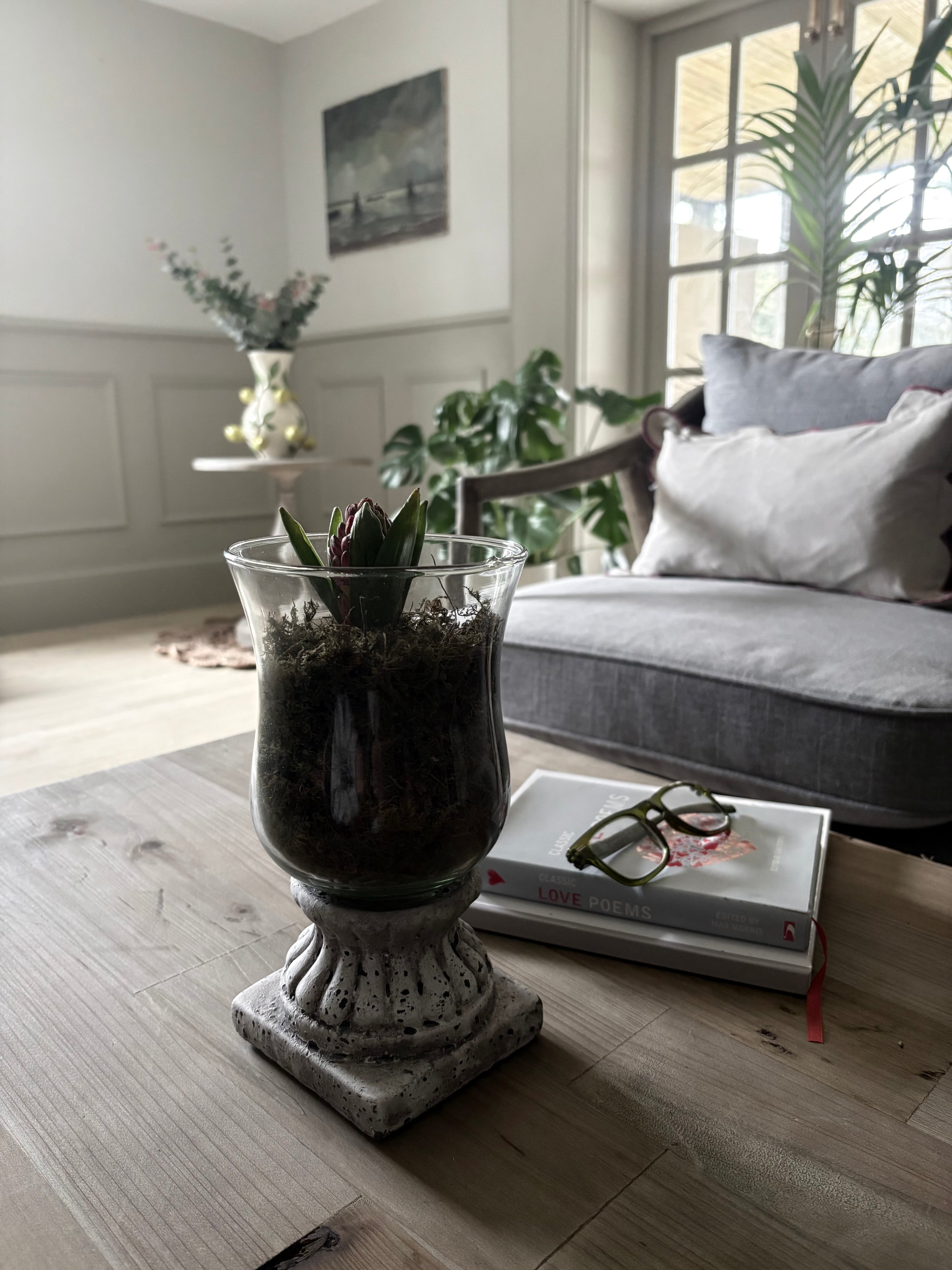 Scalloped Stone Hurricane