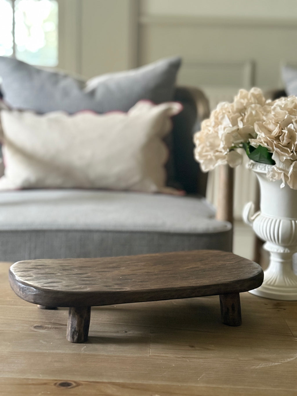 Oval Wooden Serving Stand