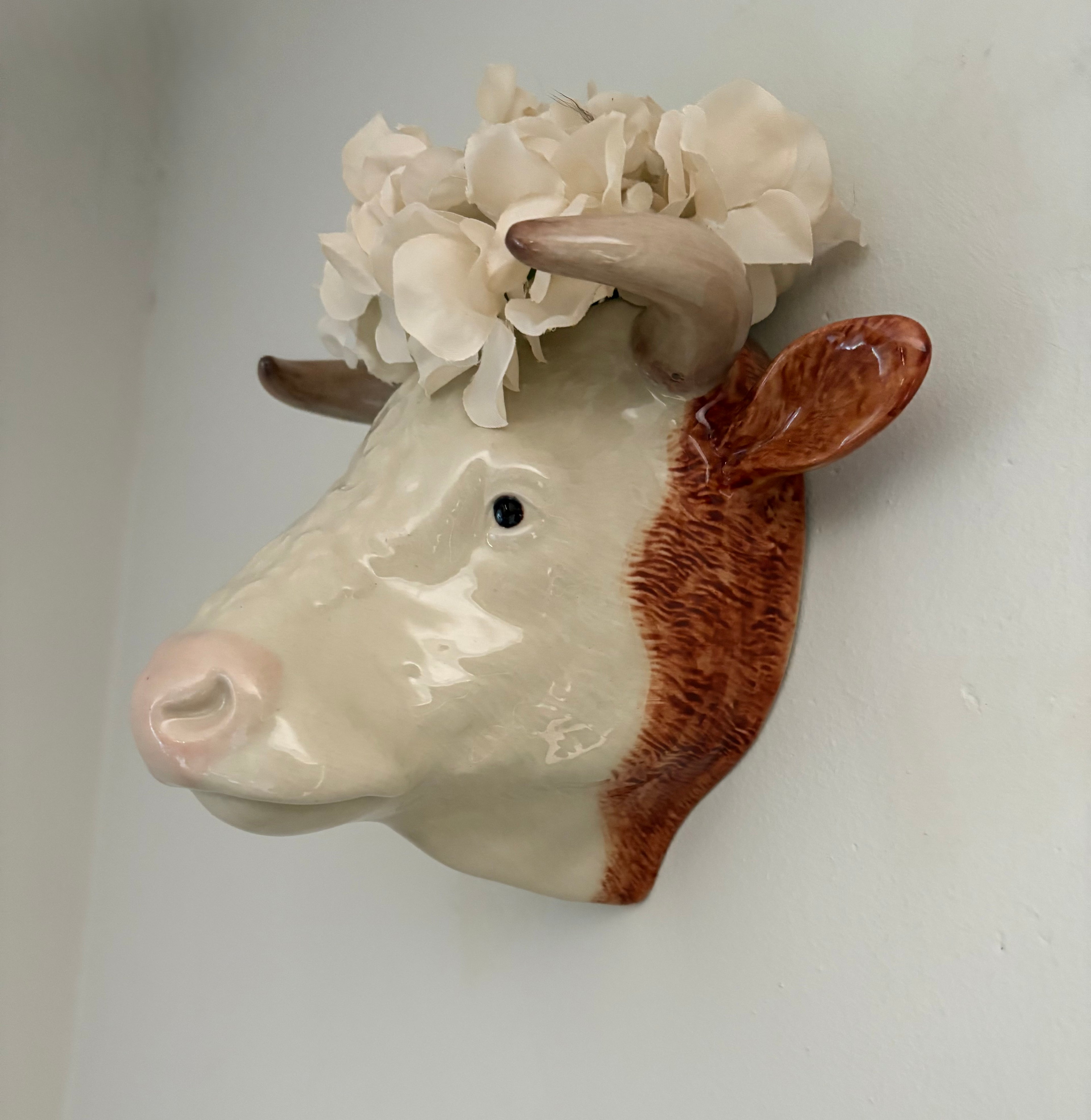 Hereford Bull Wall Vase