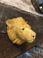 Quail Lion Wall Vase